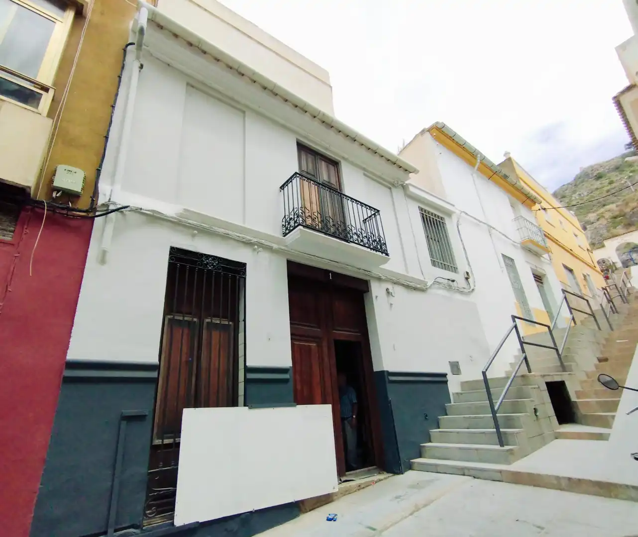 Vista exterior de Casa adosada en venta en Cullera con Balcón