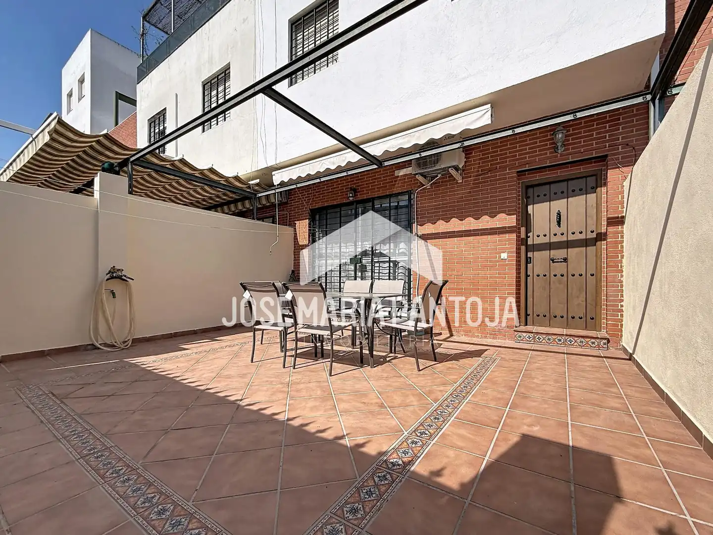 Terrassa de Casa adosada en venda en Jerez de la Frontera amb Aire condicionat, Calefacció i Terrassa