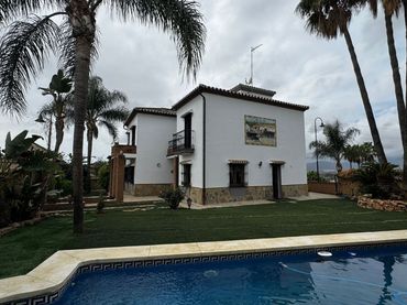 Xalet en venda a Las Lagunas