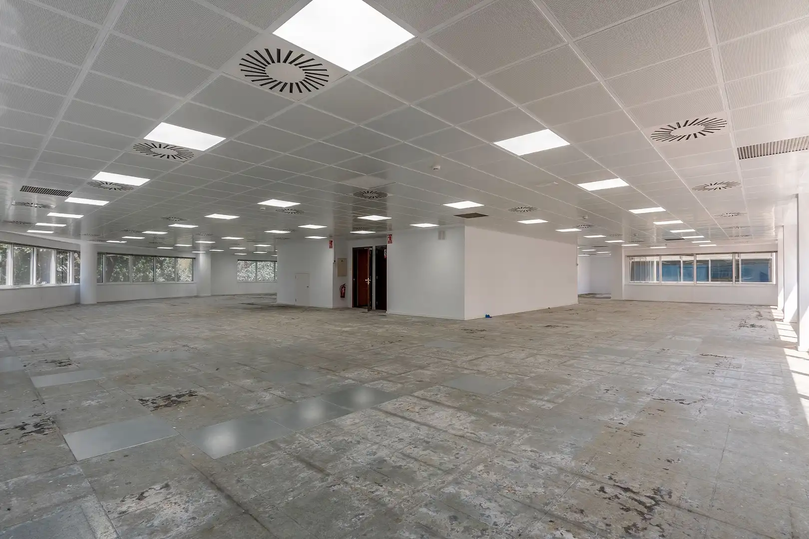 Bureau avec ascenseur à louer à Almeda - El Corte Inglés, imagen 13
