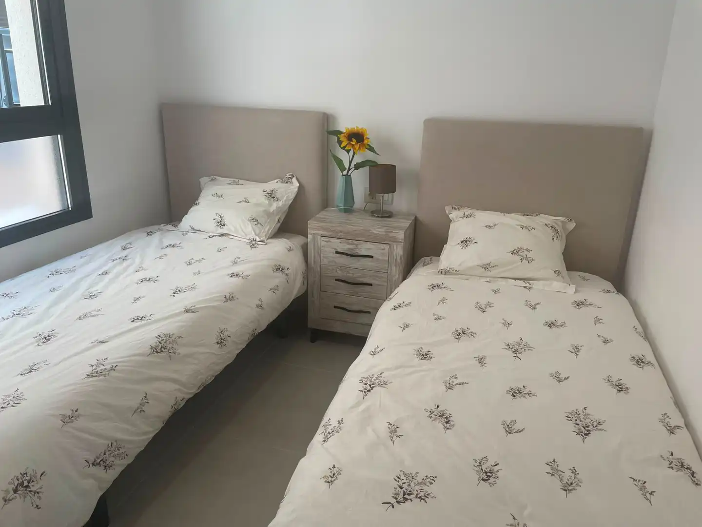 Dormitori de Casa o xalet en venda en Pilar de la Horadada amb Aire condicionat, Calefacció i Jardí privat