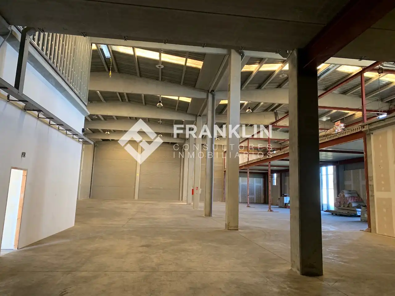 Nave industrial in affitto a Carrer de la Independència, imagen 6