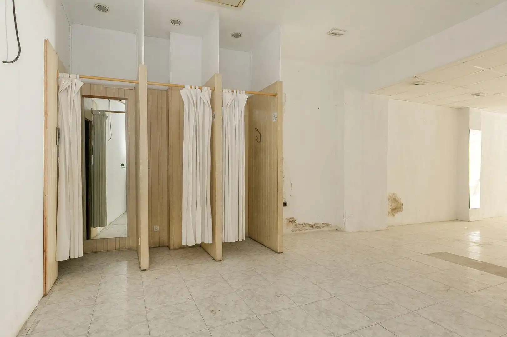 Habitación de Edificio en venta en Baza