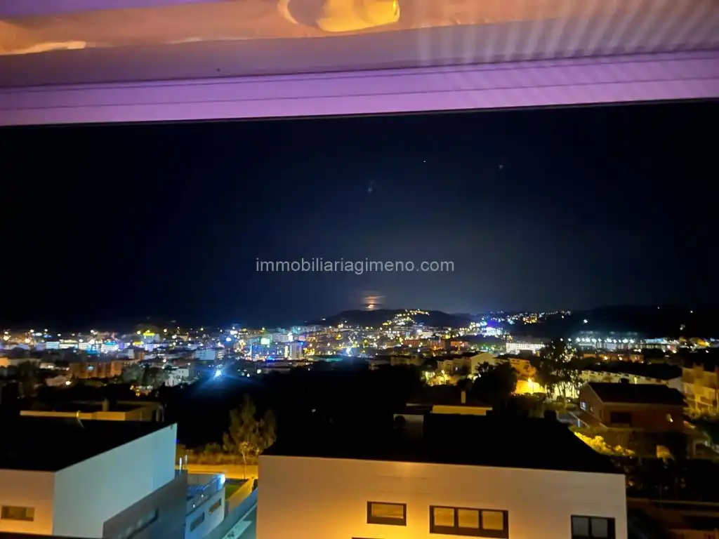 Vista exterior de Dúplex en venda en Lloret de Mar amb Aire condicionat, Terrassa i Moblat