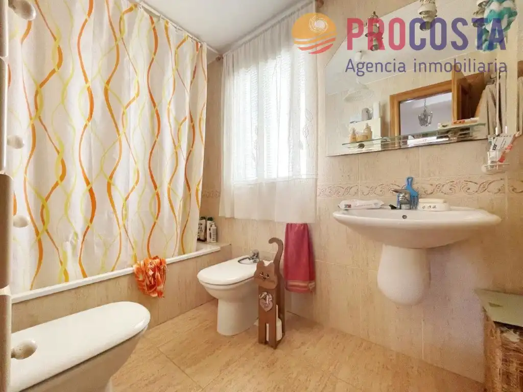 Baño de Casa adosada en venta en Almuñécar con Terraza