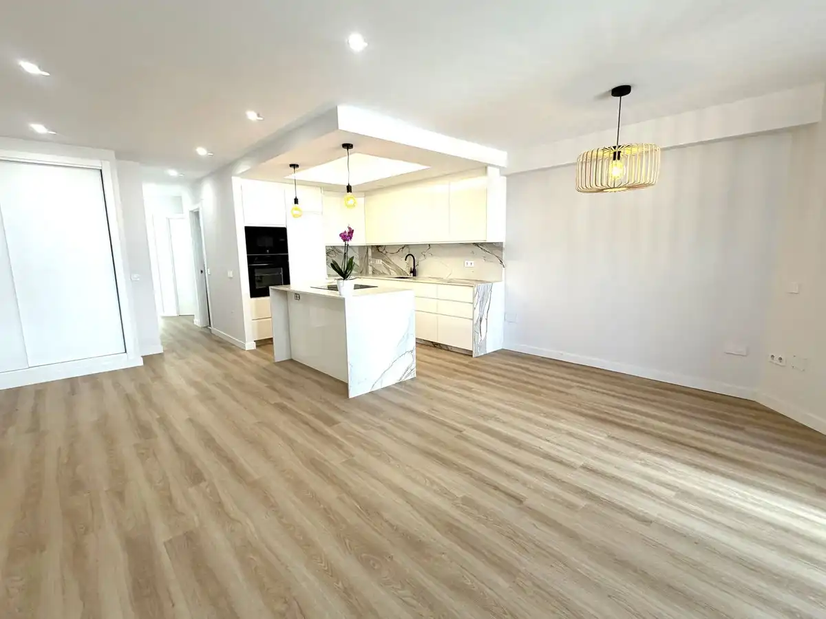 Apartament amb piscina en venda a Calle Suecia 6S, imagen 3