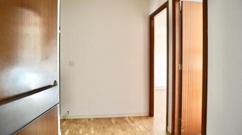 Foto 2 de Piso en venta en Calle Calle del Lago, 7, Mendillorri, Navarra