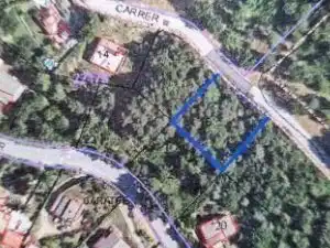 Residential land for sale in Carrer Fontanelles 374