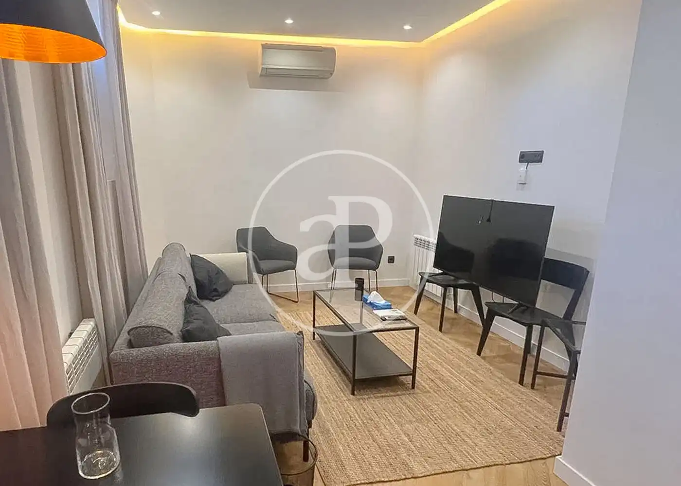 Wohnzimmer von Wohnung zum Verkauf in Madrid mit Klimaanlage, Heizung und Terrasse