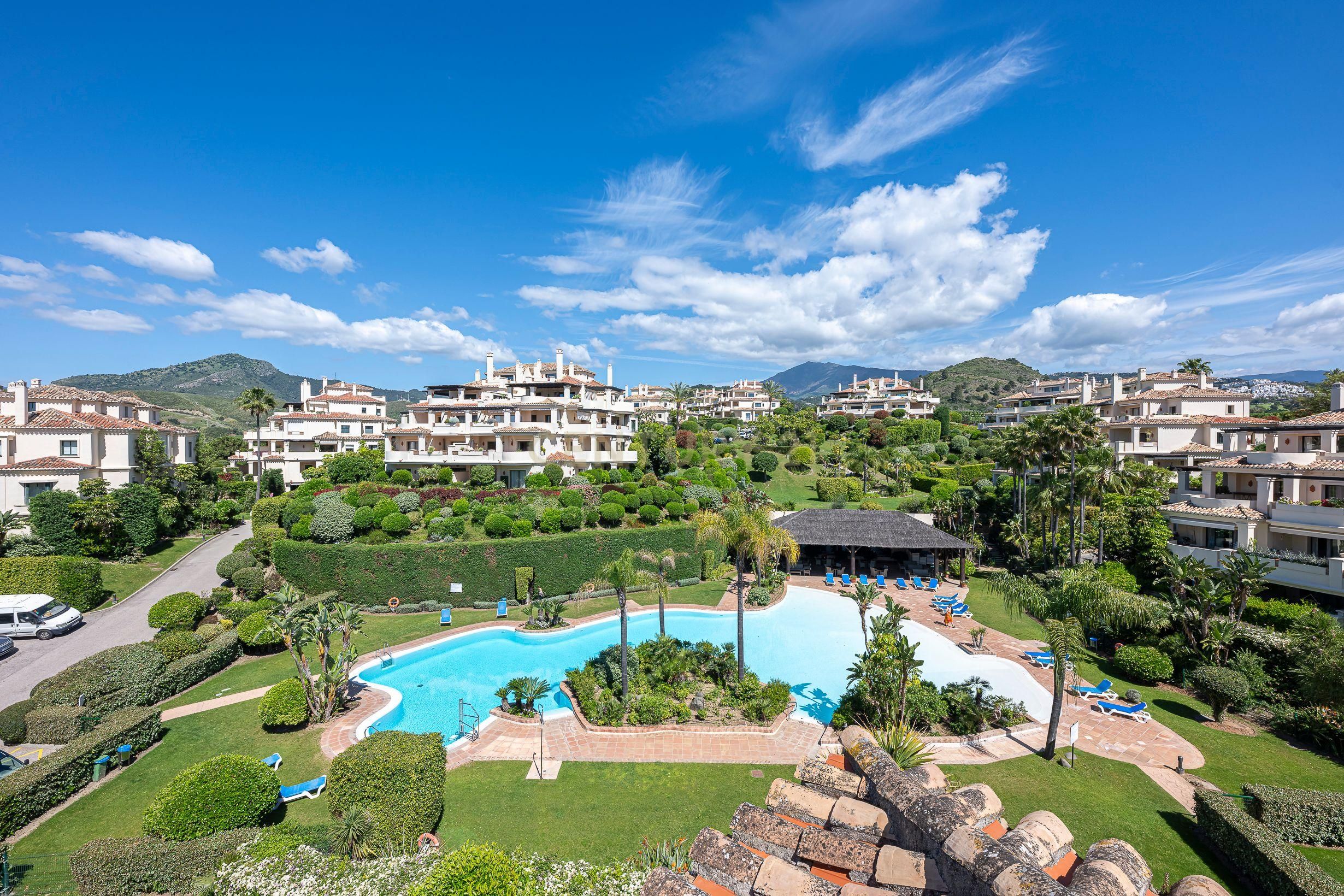 Garden of Attic for sale in Benahavís  with Air Conditioner, Storage room and Swimming Pool