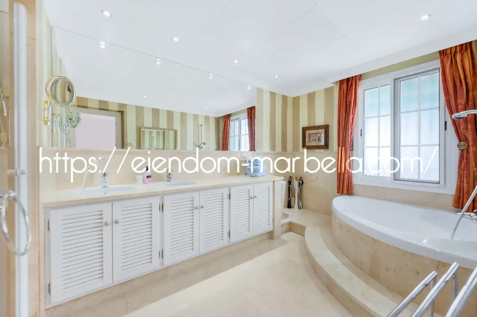 Chalet con piscina en venta en Elviria - Cabopino, imagen 26