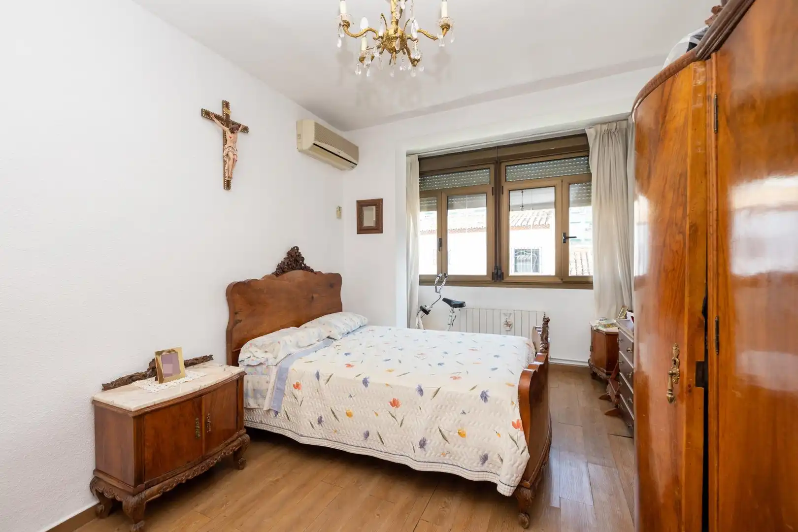 Bedroom of Houses for sale in Granada  with Air Conditioner, Heating and Private garden