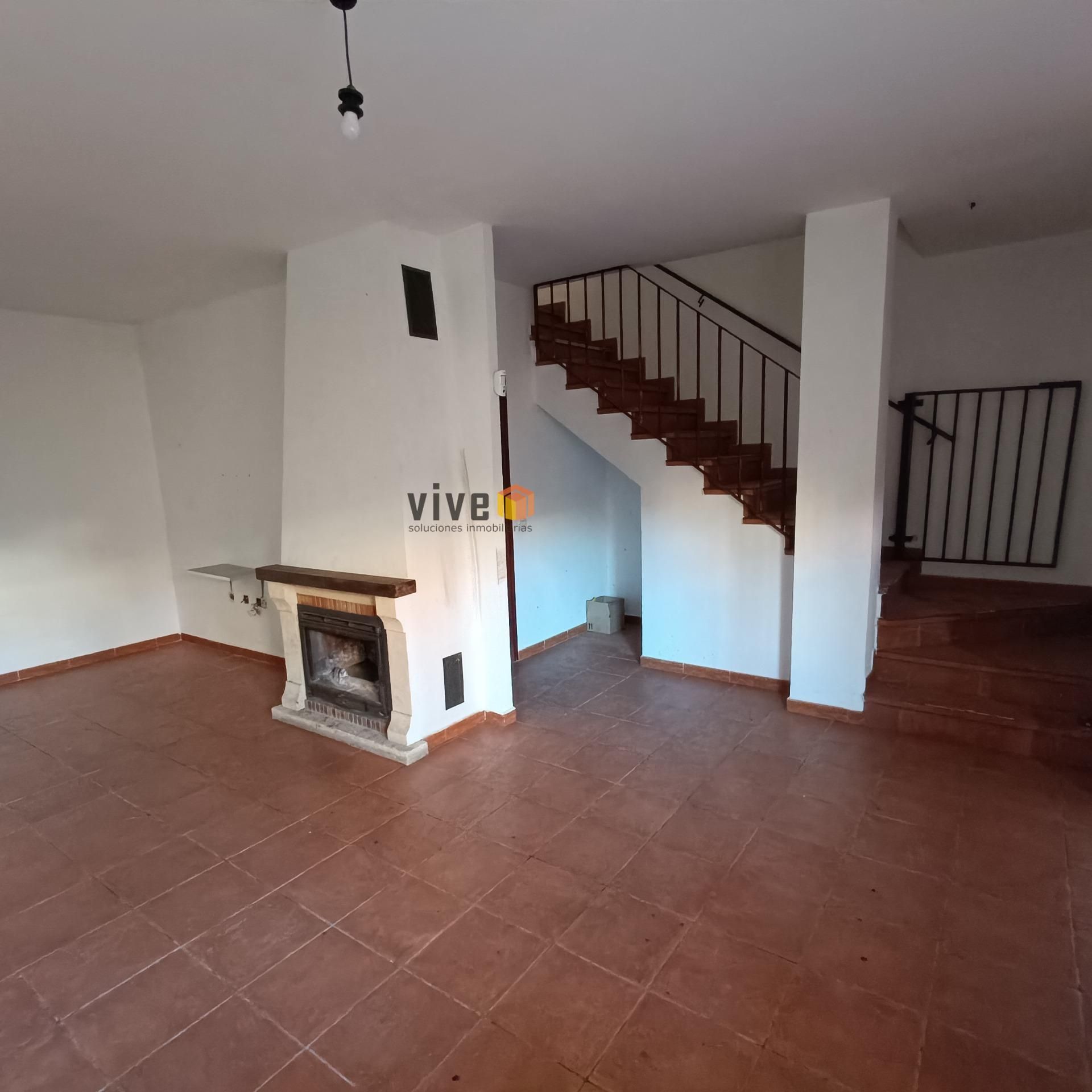 Living room of Single-family semi-detached for sale in Salteras  with Private garden, Terrace and Swimming Pool