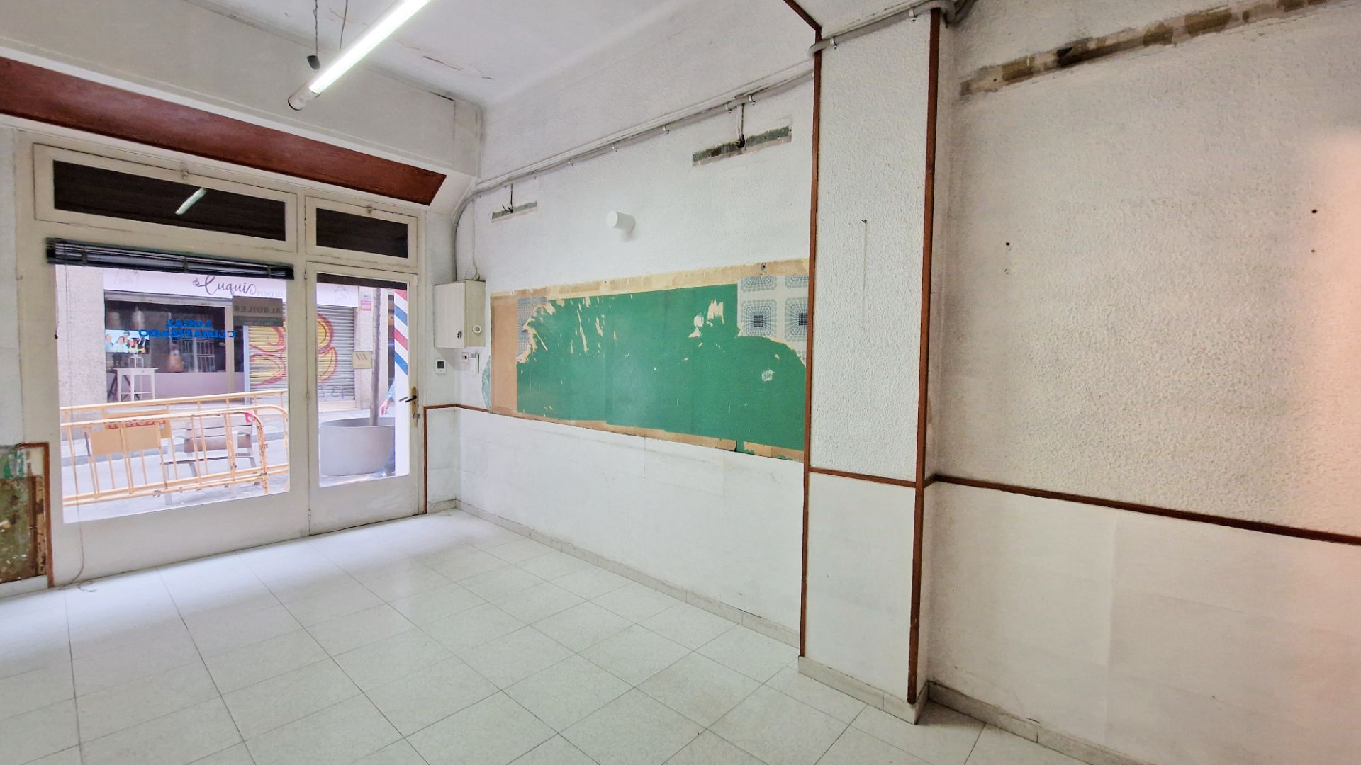 Local de lloguer a Carrer Mare de Déu del Carmel, 6, El Putget i el Farró, Sarrià - Sant Gervasi