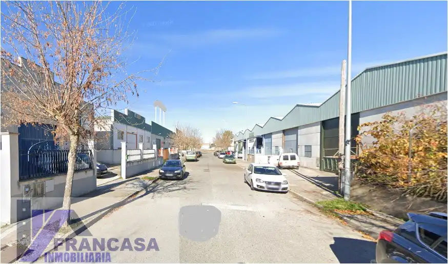 Nau industrial en venda a Malpartida de Cáceres