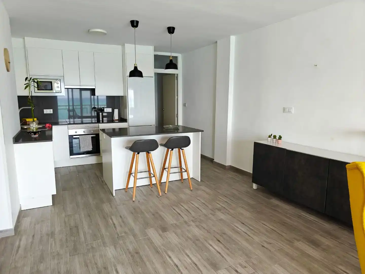 Cocina de Piso de alquiler en Garrucha con Aire acondicionado, Amueblado y Balcón