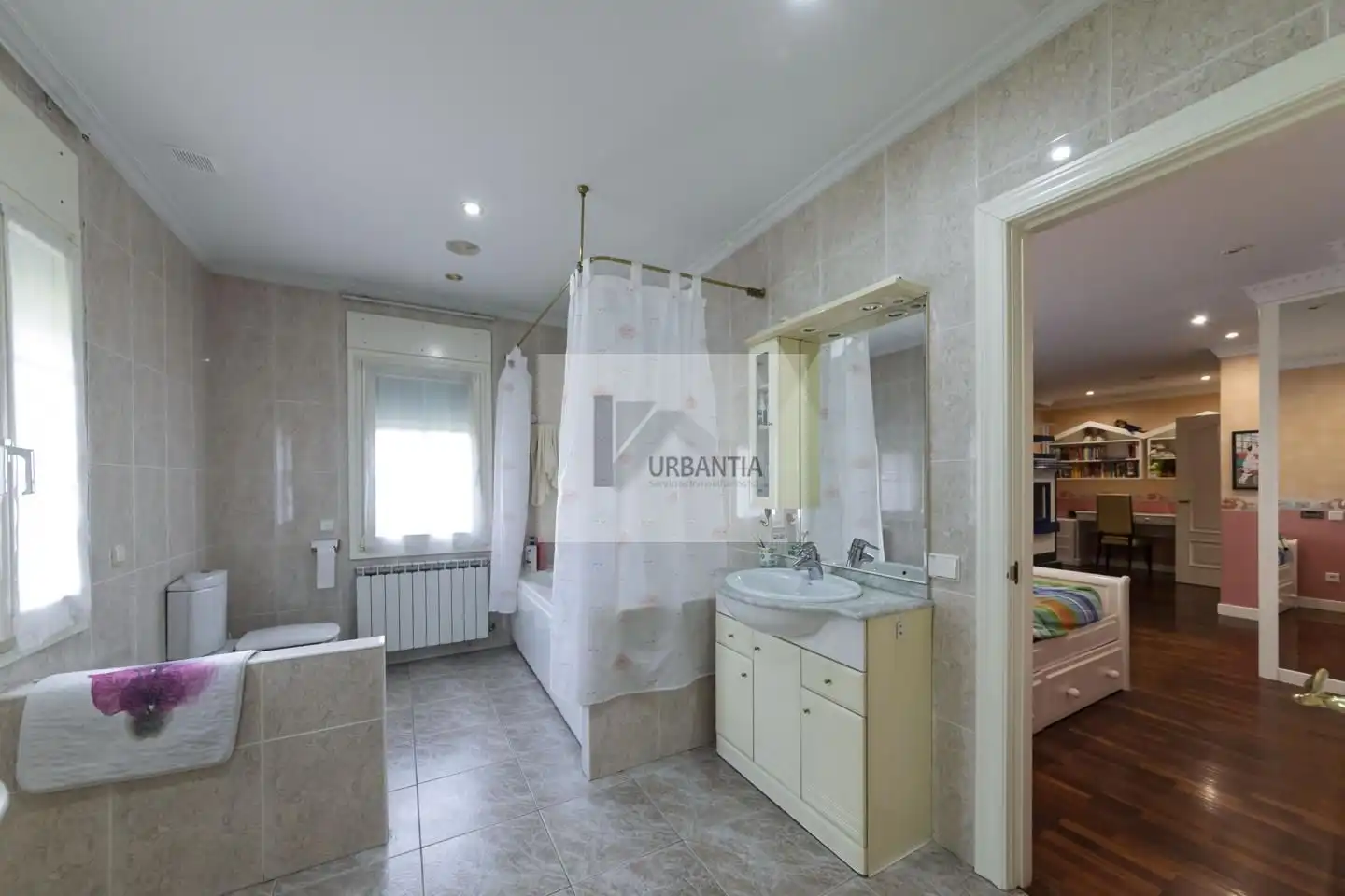 Baño de Casa o chalet en venta en Berrioplano / Berriobeiti con Aire acondicionado, Calefacción y Jardín privado