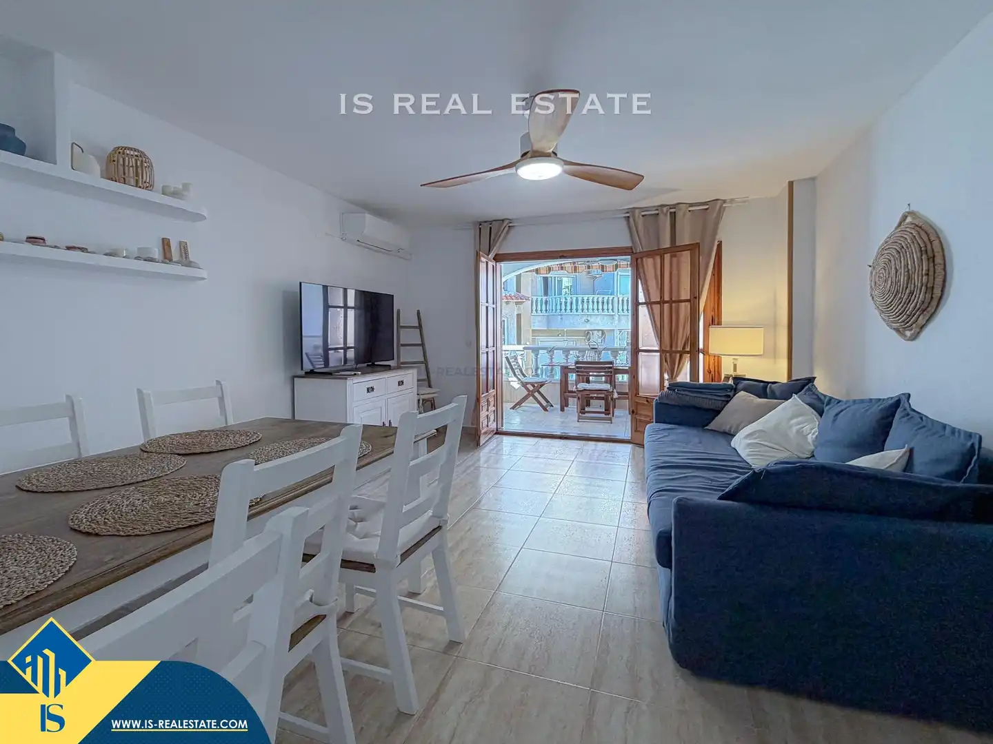 Wohnzimmer von Maisonette zum Verkauf in Torrevieja mit Terrasse, Möbliert und Fernseher