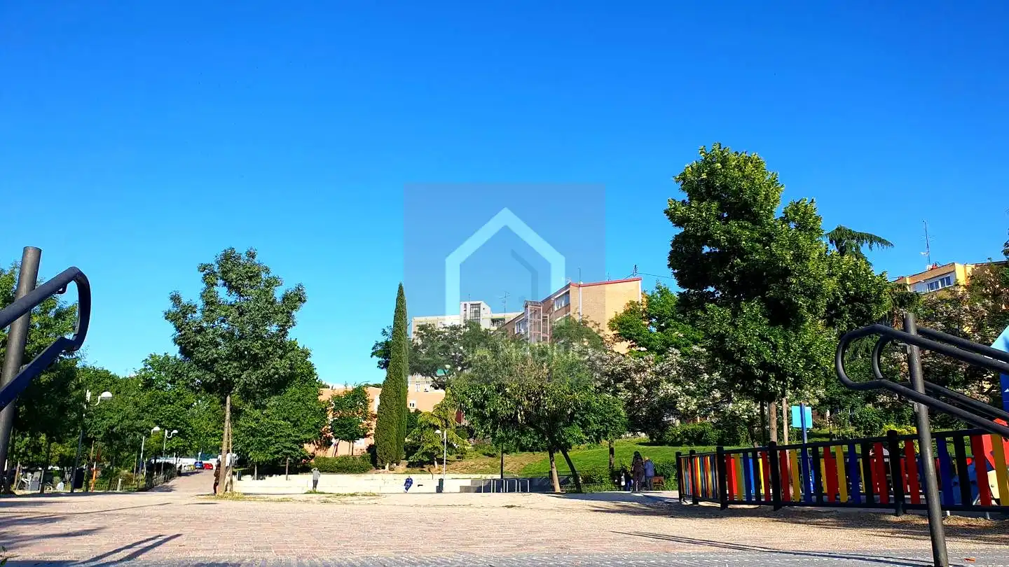 Vista exterior de Piso en venta en Madrid con Aire acondicionado, Calefacción y Terraza