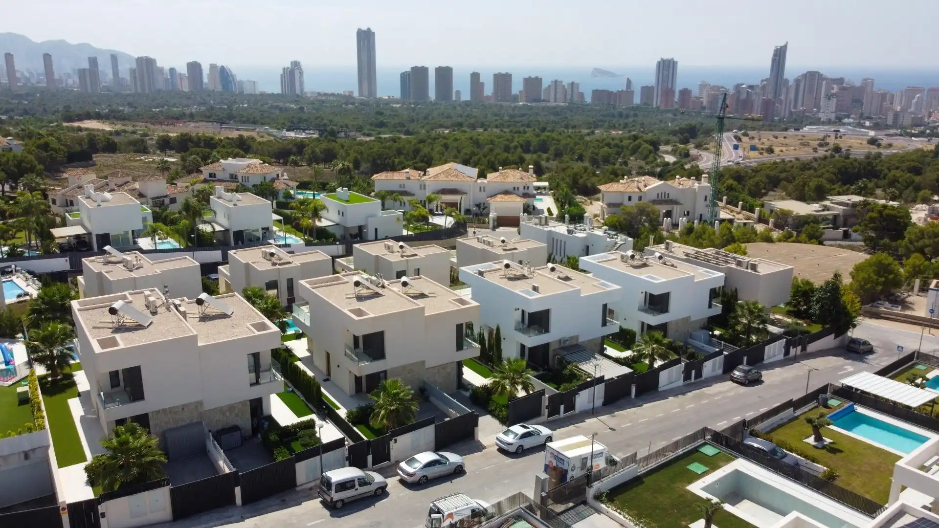Vista exterior de Casa o chalet de alquiler en Finestrat con Aire acondicionado, Calefacción y Jardín privado