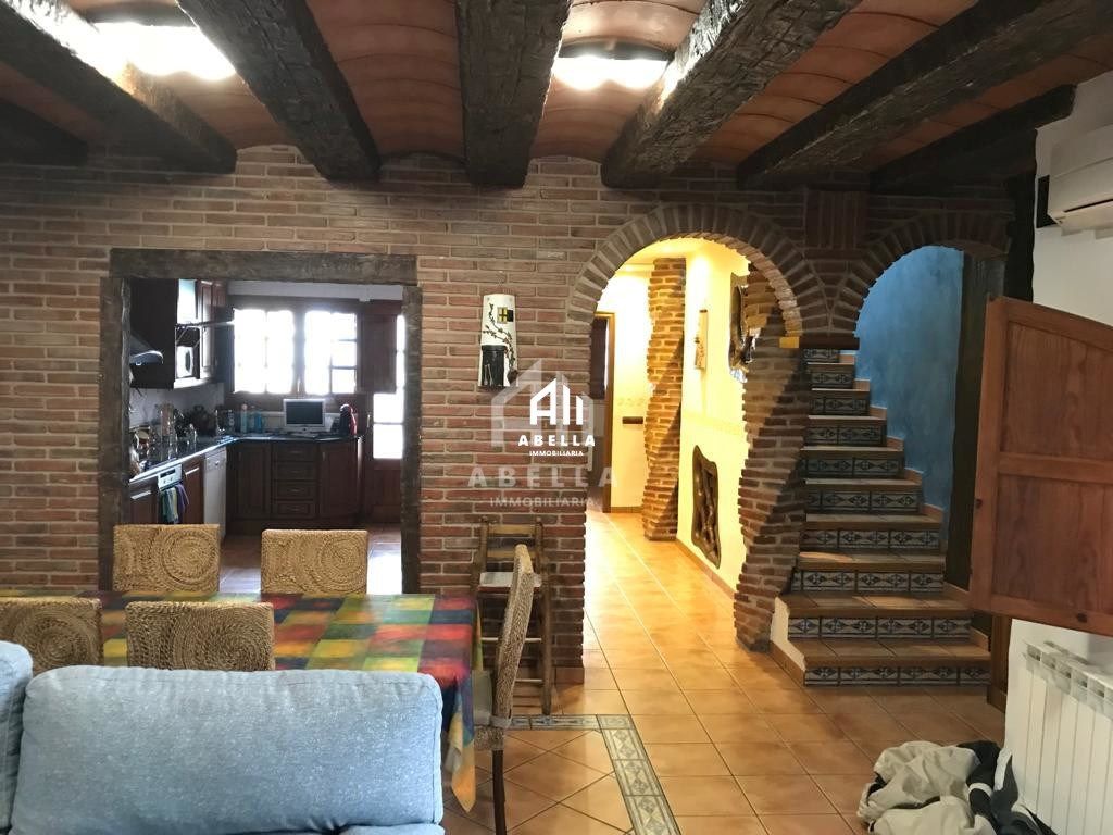 Casa adosada en venda en Albatàrrec