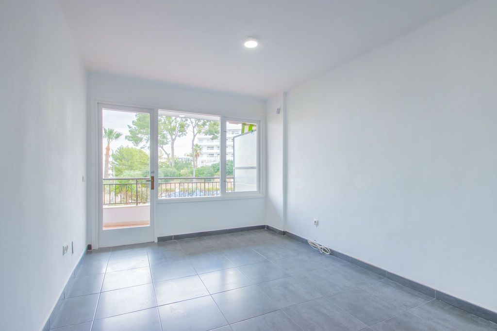 Flat for sale in Santa Ponça