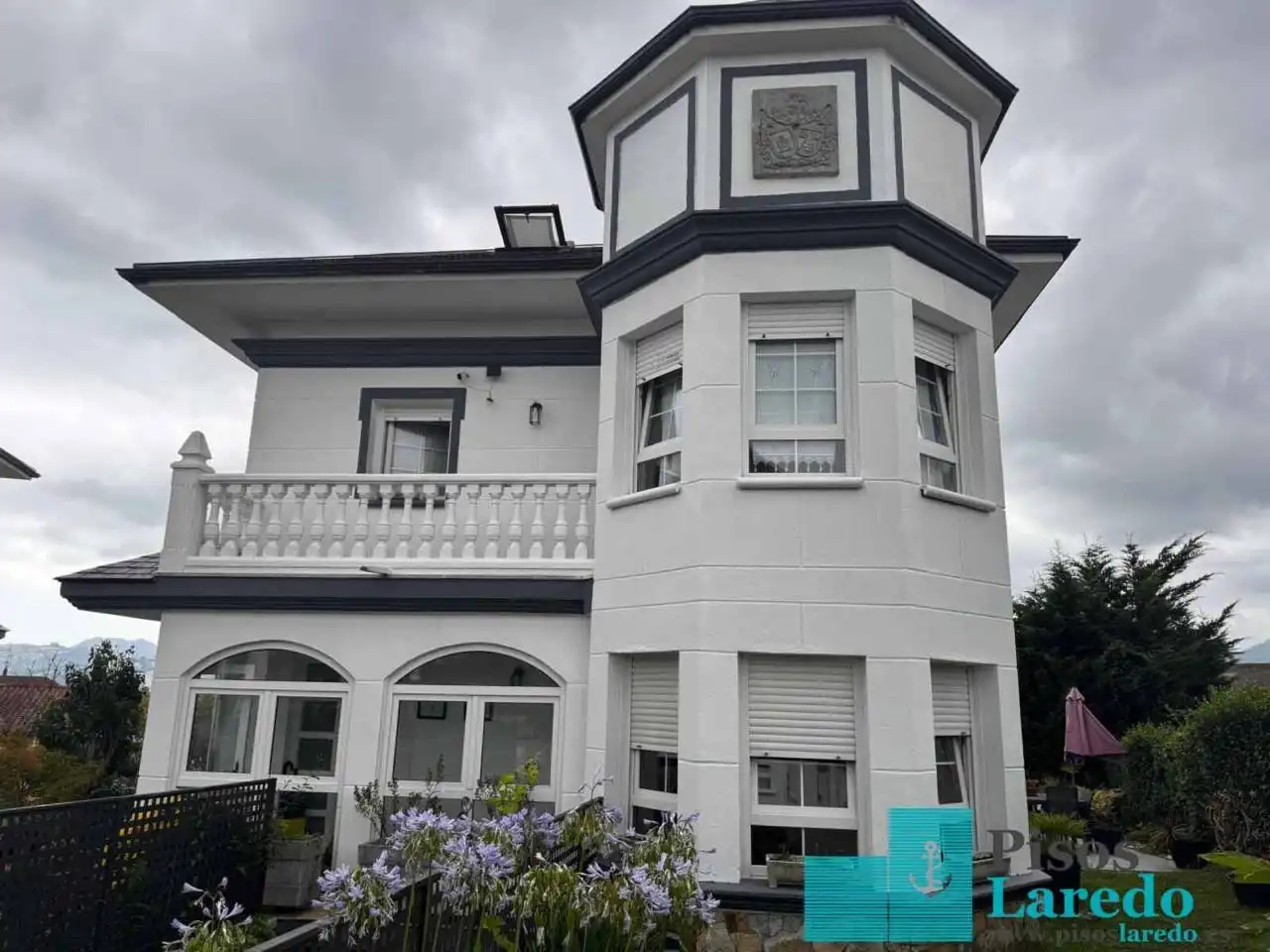 Exterior view of Houses for sale in Bárcena de Cicero  with Heating, Private garden and Terrace