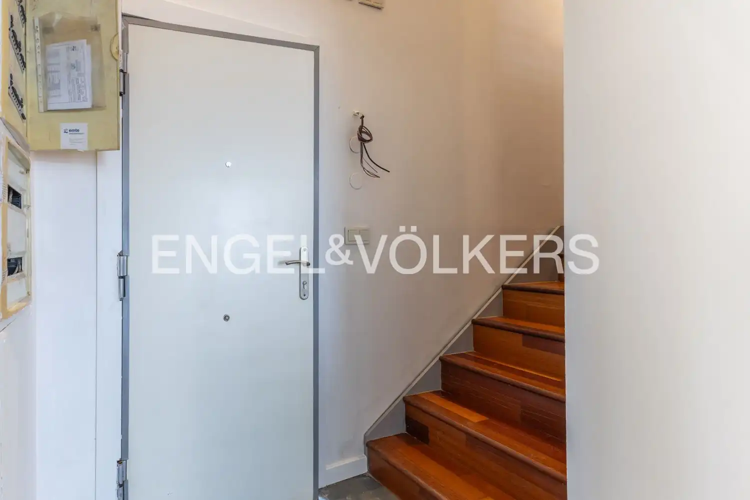 Piso de alquiler en Xirivella con Aire acondicionado, Calefacción y Jardín privado