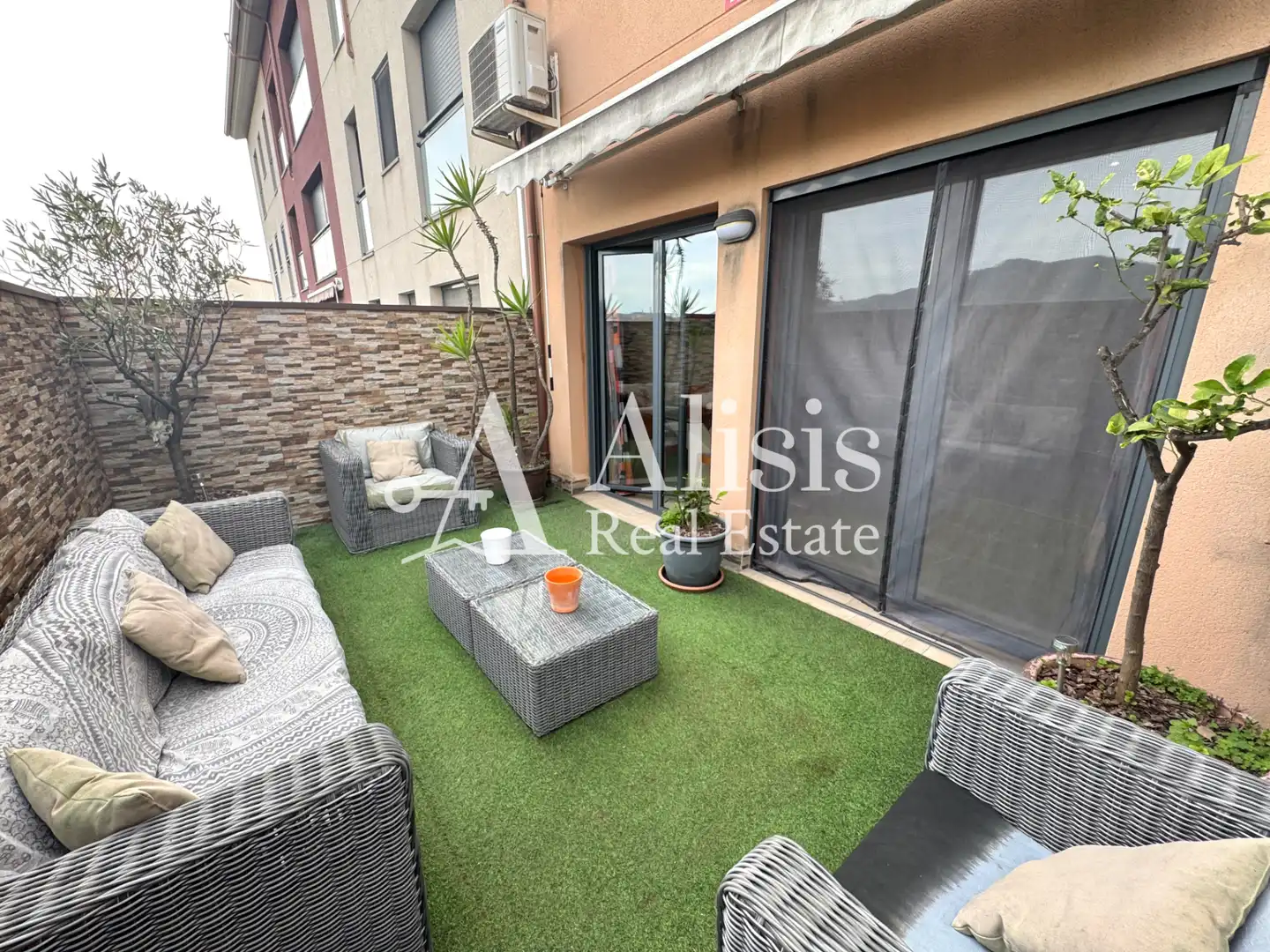 Casa adosada en venta en Sant Vicenç Dels Horts