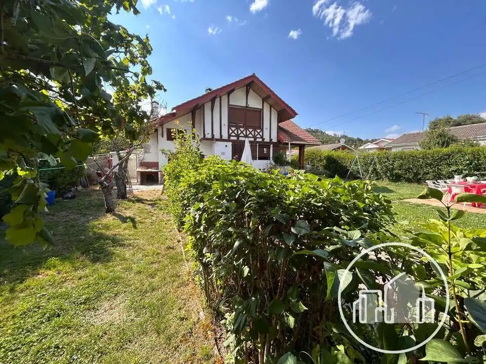 Jardí de Casa o xalet en venda en Pedroso amb Calefacció