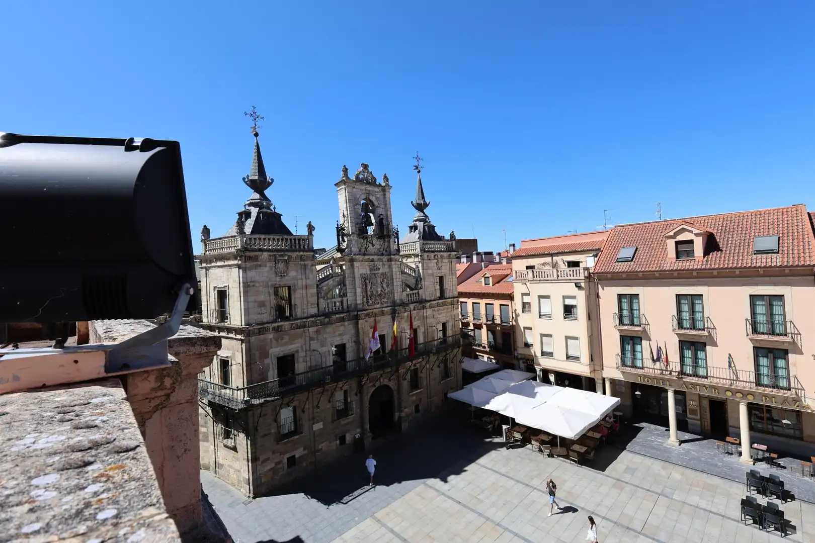 Vista exterior de Àtic en venda en Astorga amb Balcó