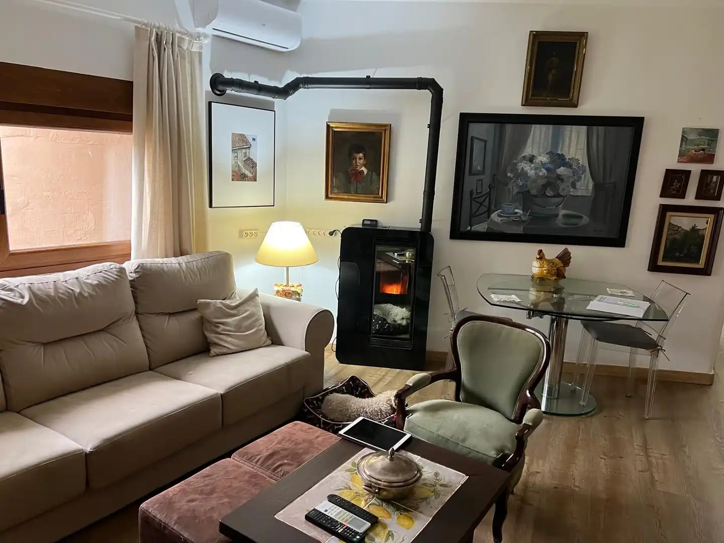 Sala de estar de Finca rústica en venta en Santa Cristina de la Polvorosa con Calefacción
