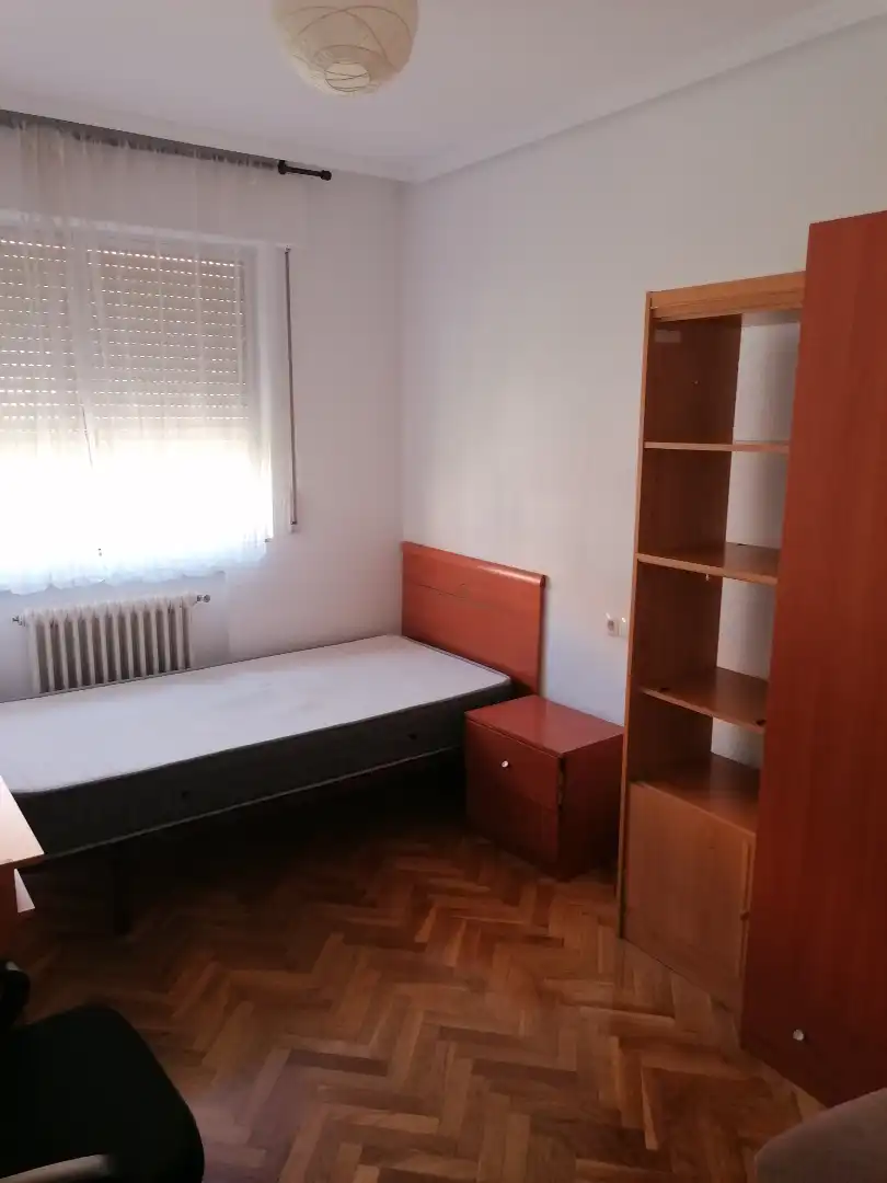 Dormitori de Pis en venda en Salamanca amb Calefacció, Parquet i Forn