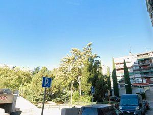 Vista exterior de Pis en venda en  Madrid Capital amb Terrassa
