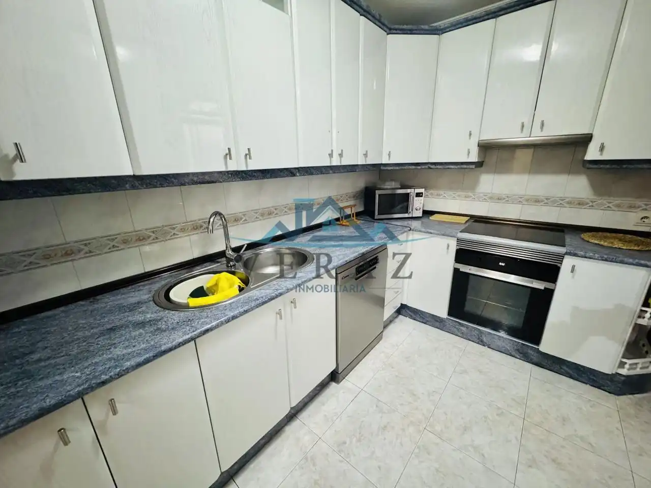 Kitchen of Flat for sale in Talavera de la Reina  with Heating and Terrace