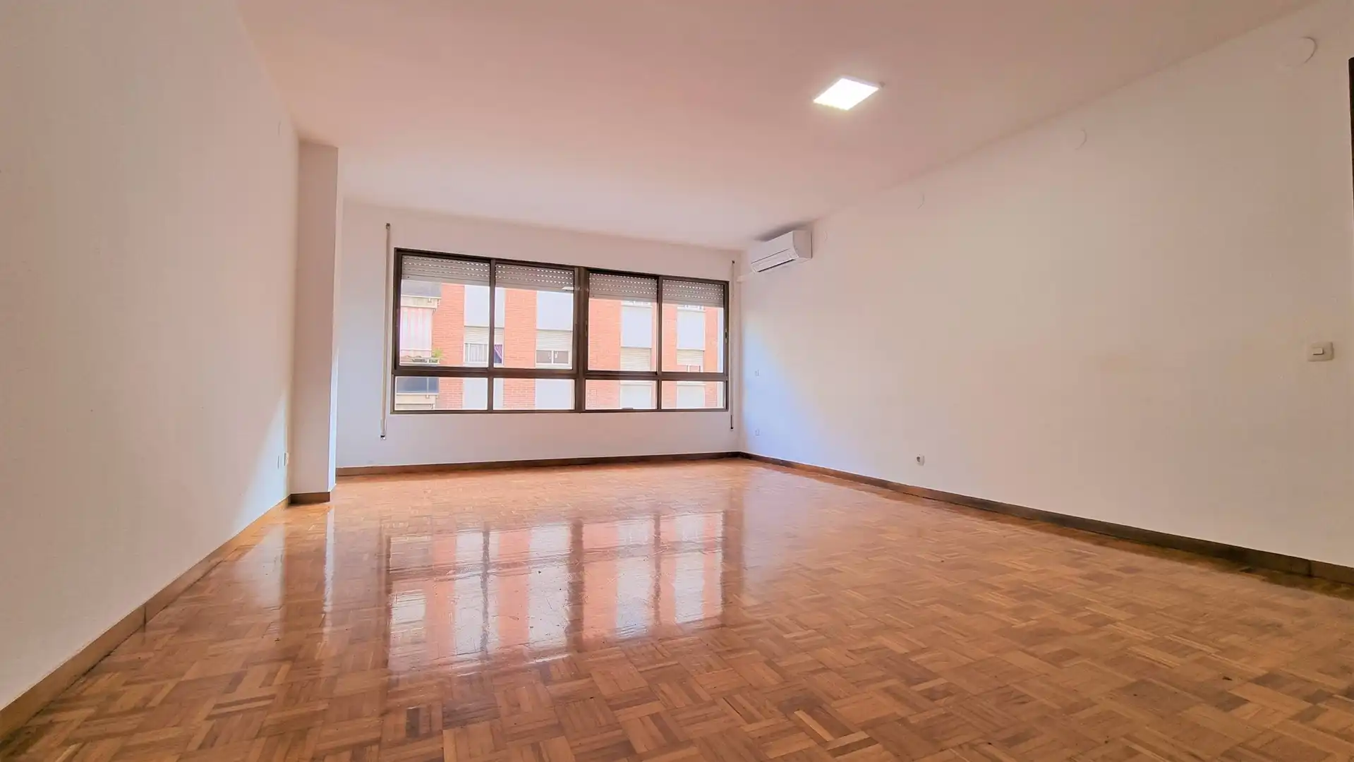 Wohnung zur Miete in Ponent