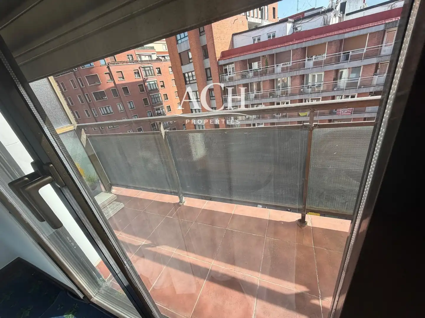 Terrasse von Wohnung zur Miete in Bilbao  mit Heizung, Terrasse und Möbliert