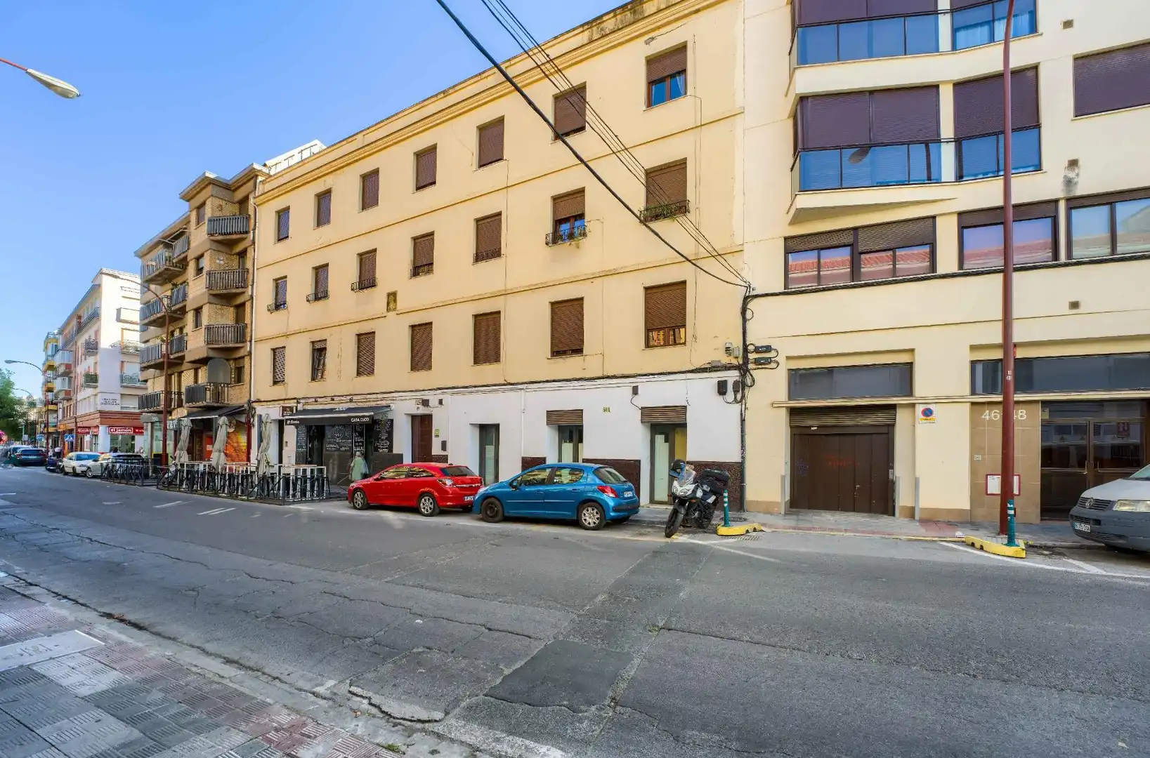 Außenansicht von Dachboden zum Verkauf in Sevilla mit Klimaanlage, Heizung und Terrasse