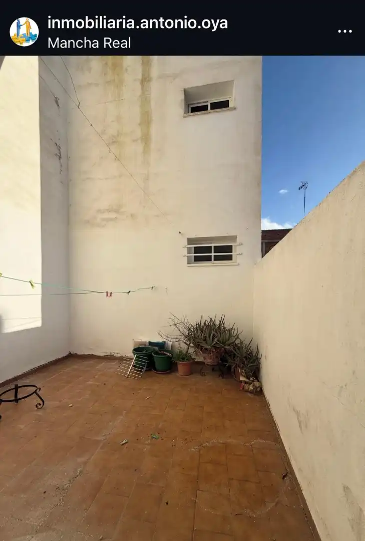 Außenansicht von Wohnung zum Verkauf in Mancha Real mit Möbliert, Ofen und Waschmaschine