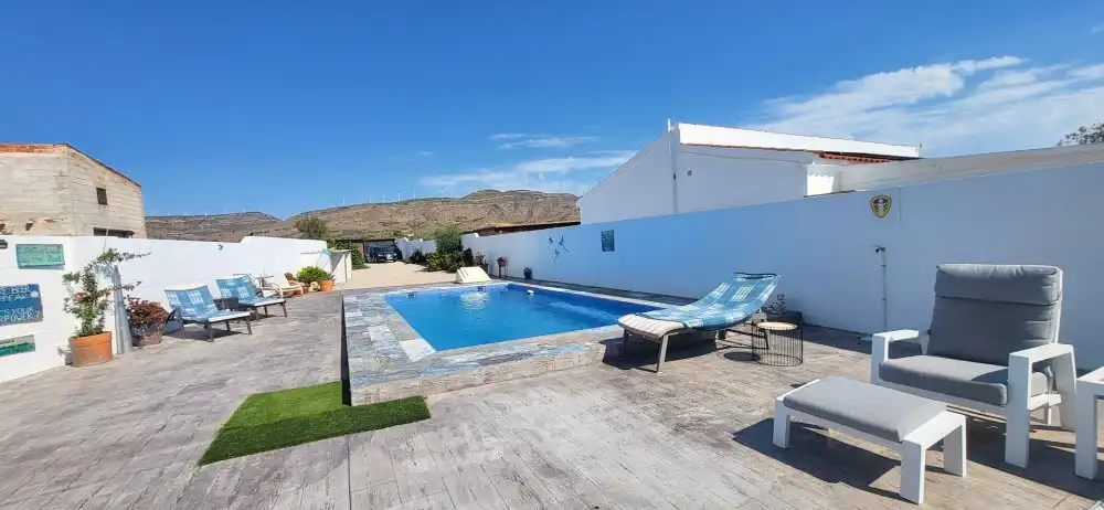 Piscina de Casa o xalet en venda en Caudete, Albacete