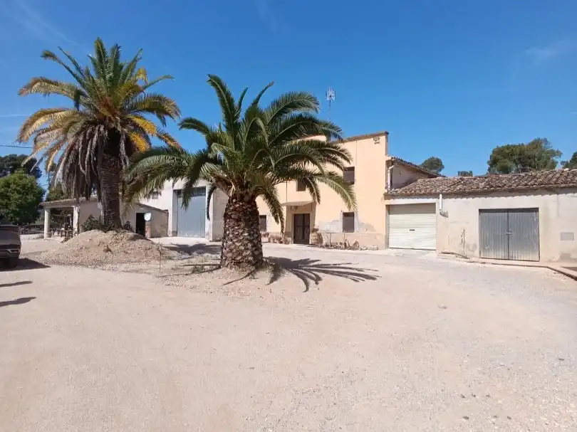 Exterior view of Houses for sale in Torrelles de Foix
