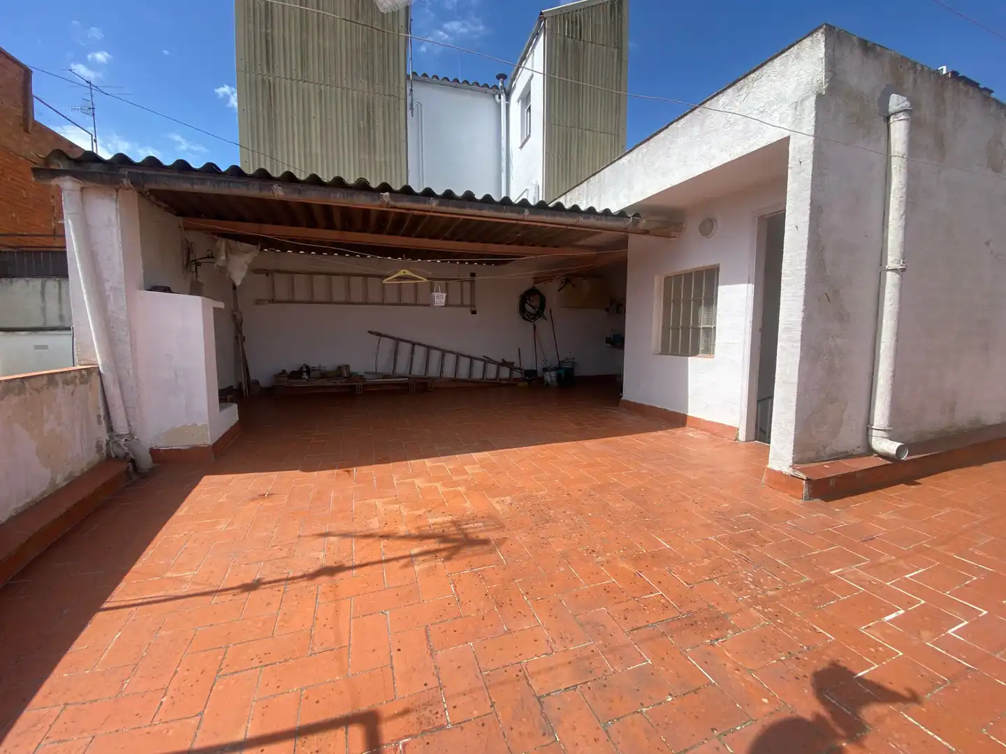 Außenansicht von Gebäude zum Verkauf in Blanes