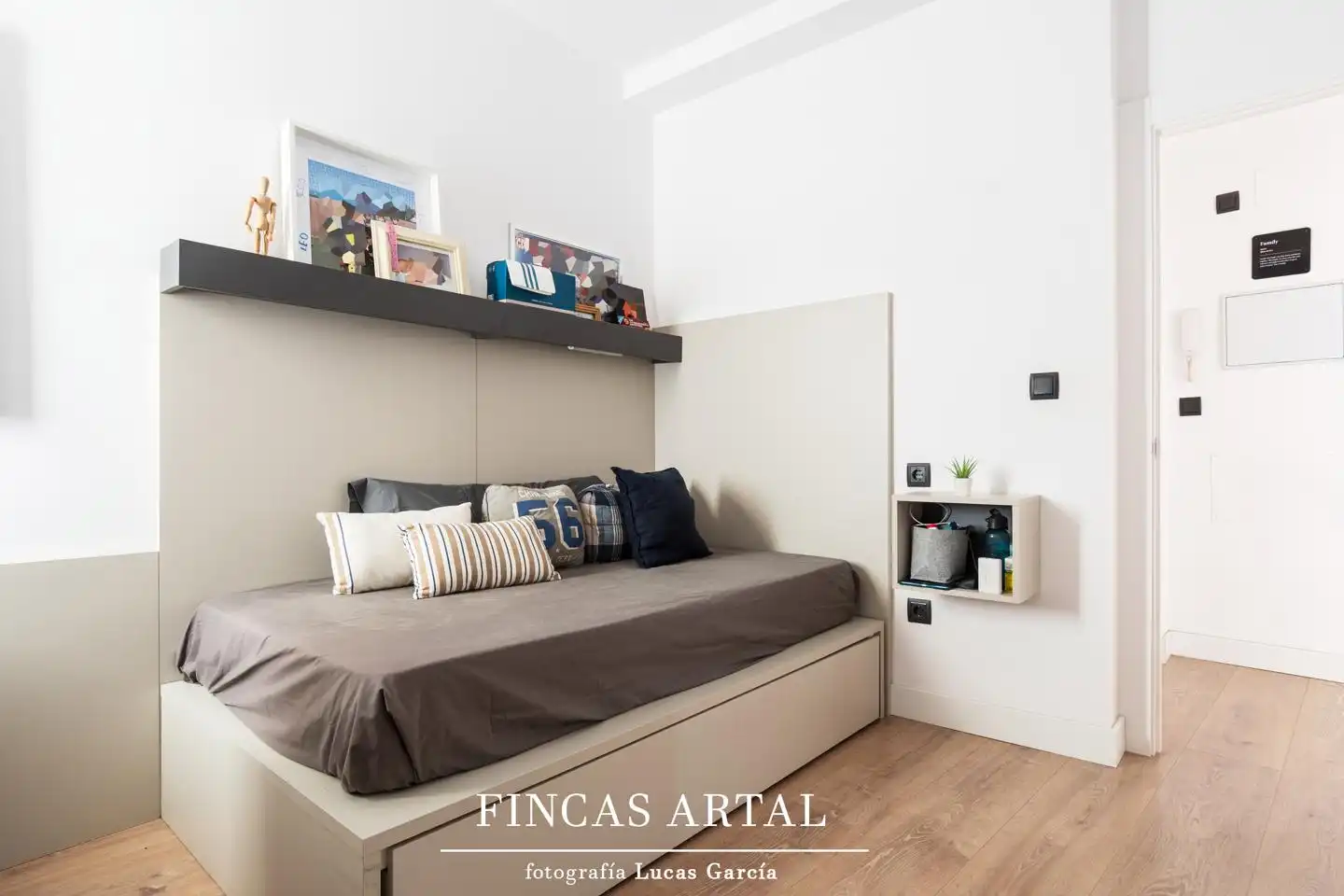 Habitación de Piso en venta en Zaragoza con Aire acondicionado, Calefacción y Terraza