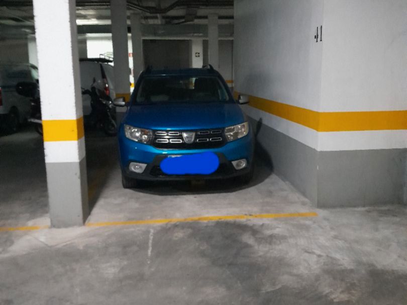 Aparcament de Garatge de lloguer en Olivares