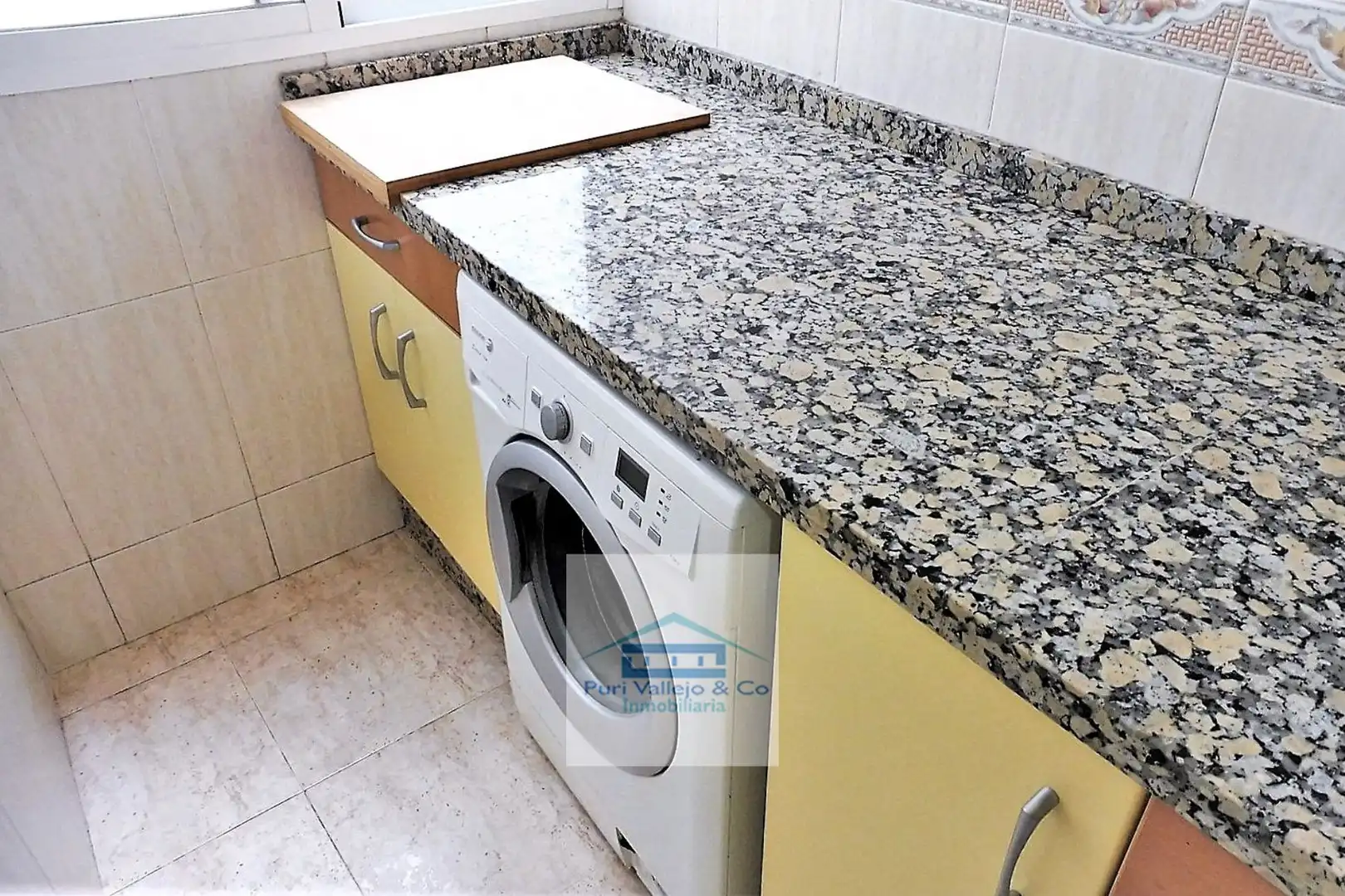 Cuina de Pis en venda en Córdoba amb Aire condicionat, Calefacció i Terrassa