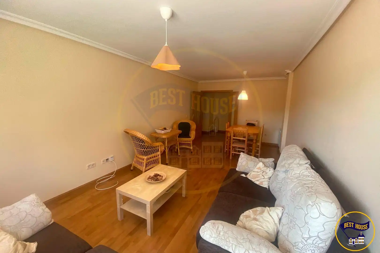Living room of Flat for sale in Cuenca  with Heating, Terrace and Storage room