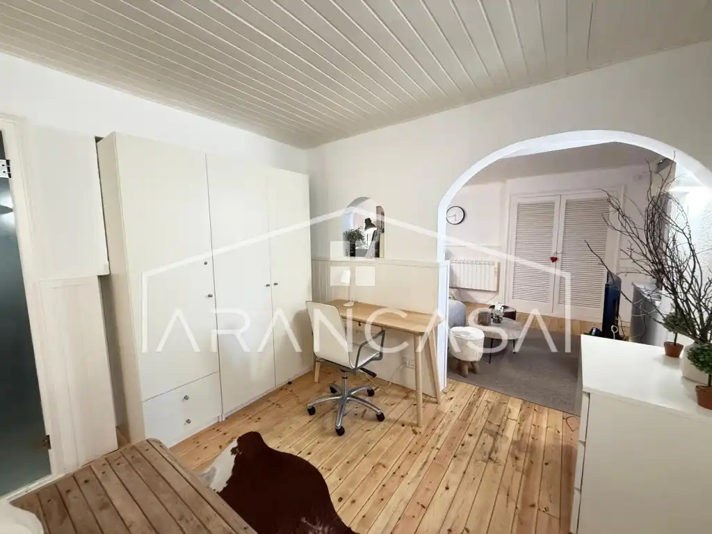 Bedroom of Apartments for sale in Naut Aran