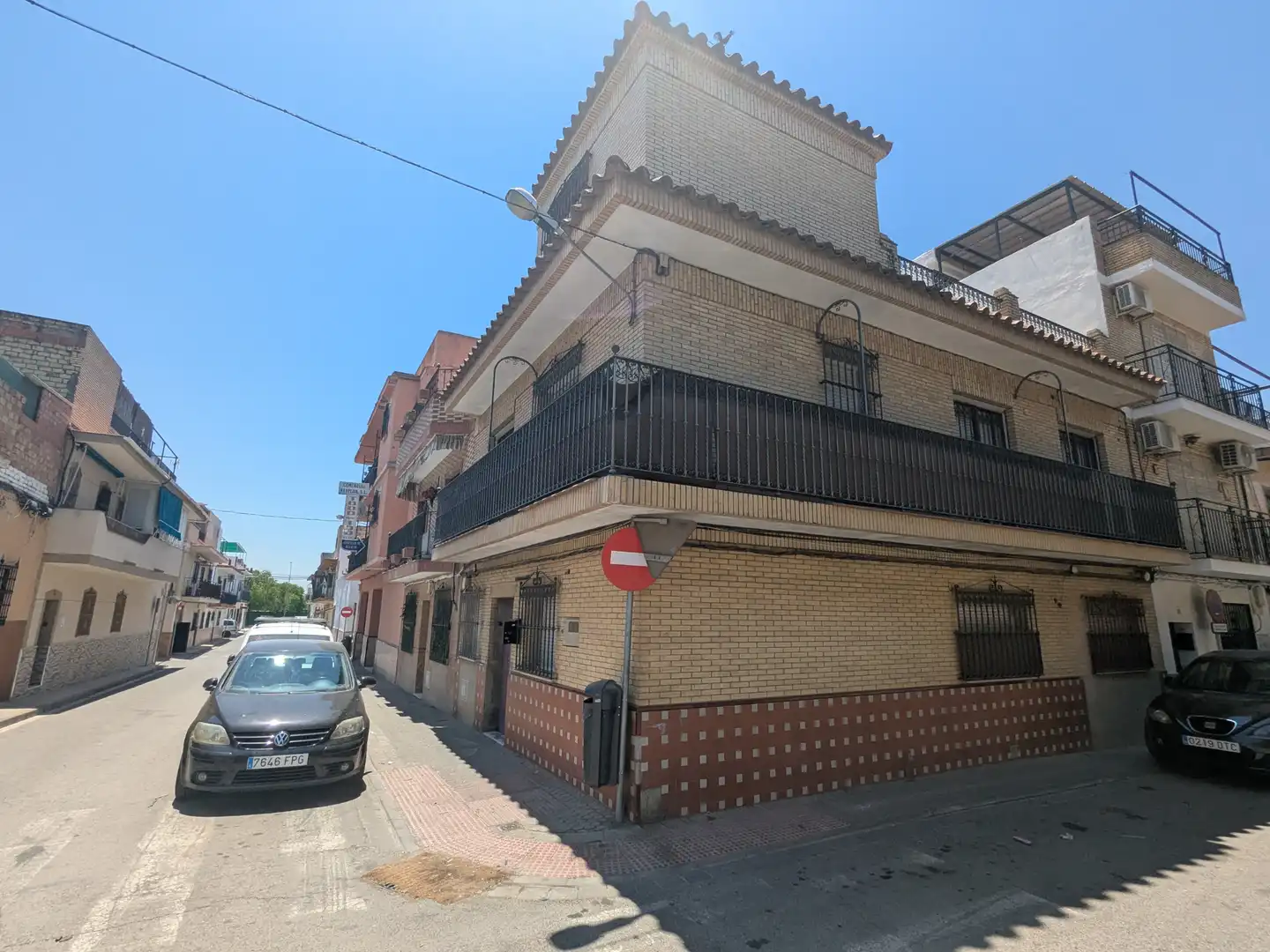 Vista exterior de Casa adosada en venda en Sevilla