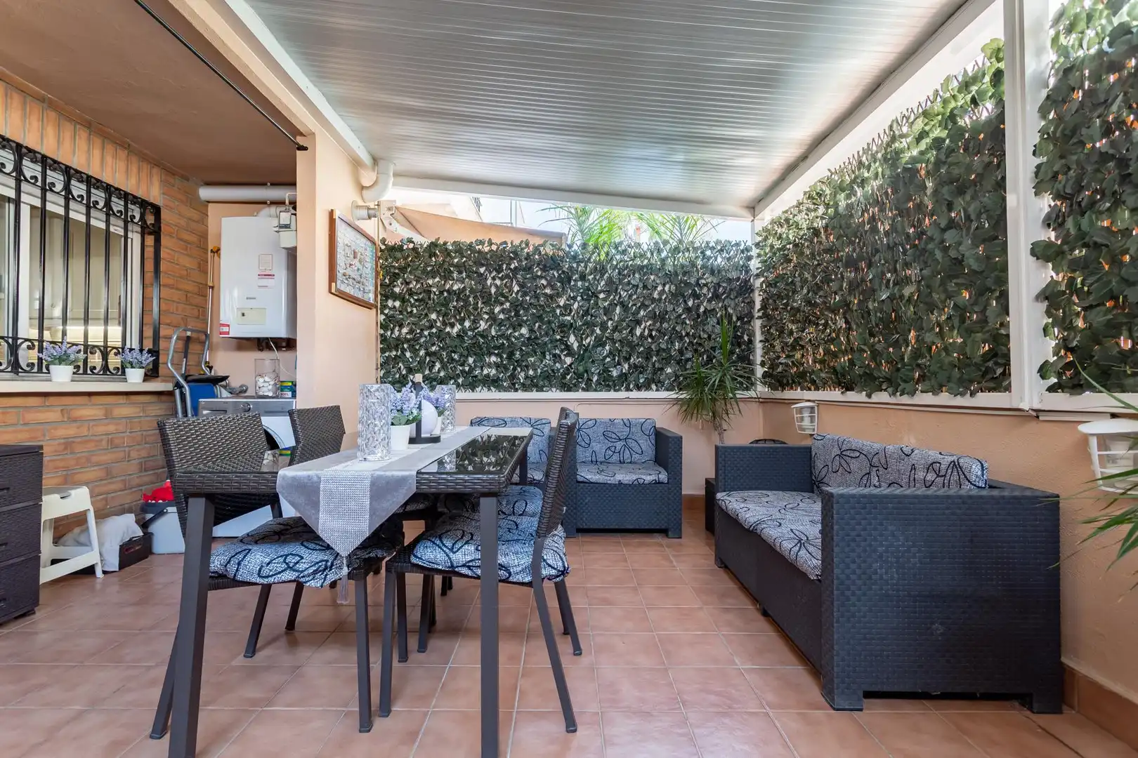Terrassa de Casa adosada en venda en Salou amb Aire condicionat, Calefacció i Jardí privat