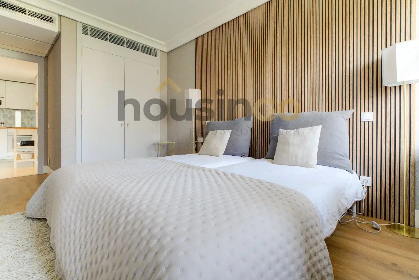 Habitación de Piso de alquiler en Madrid con Aire acondicionado, Calefacción y Amueblado